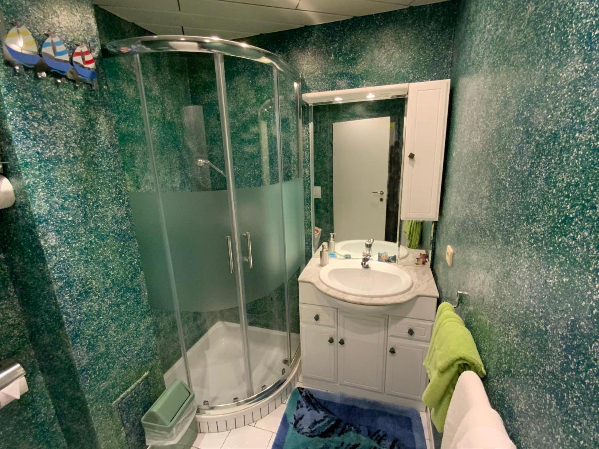 Ferienwohnung Holiday Apartment